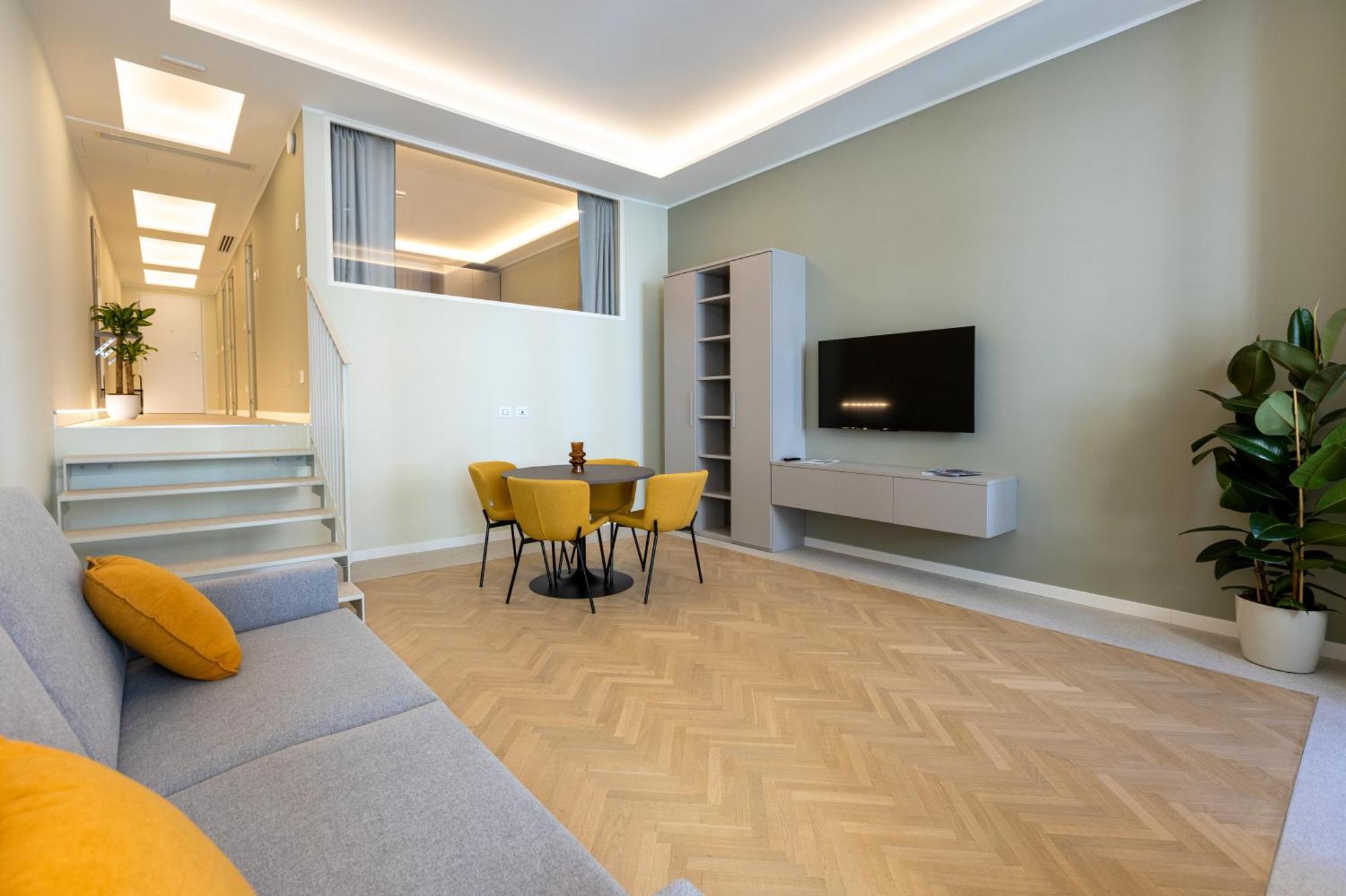 Teatro Romano Exclusive Suites Трієст Екстер'єр фото