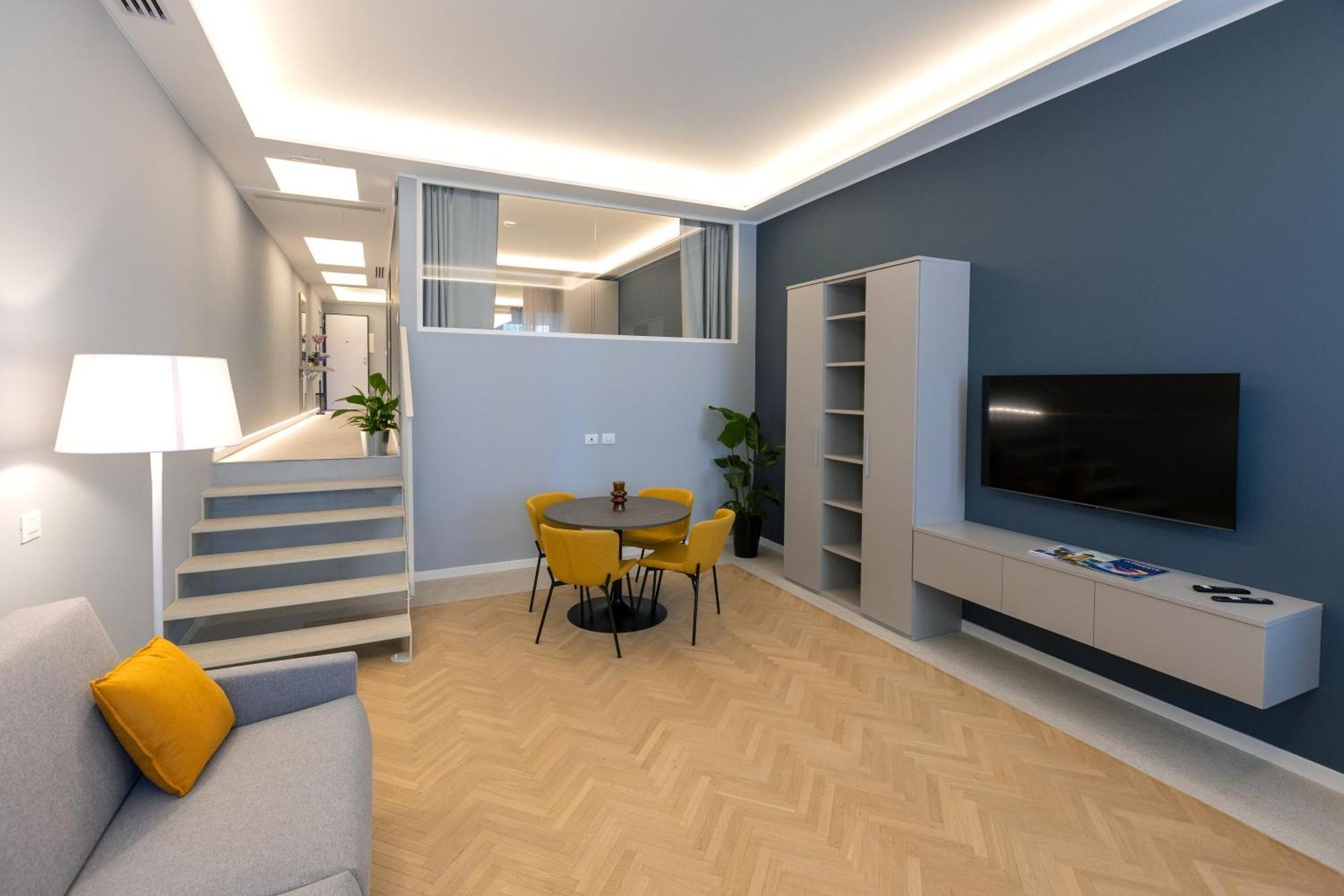 Teatro Romano Exclusive Suites Трієст Екстер'єр фото